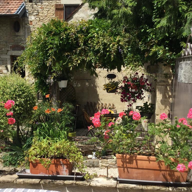 Le Clos De Fernande Corcelles-les-Arts Bagian luar foto